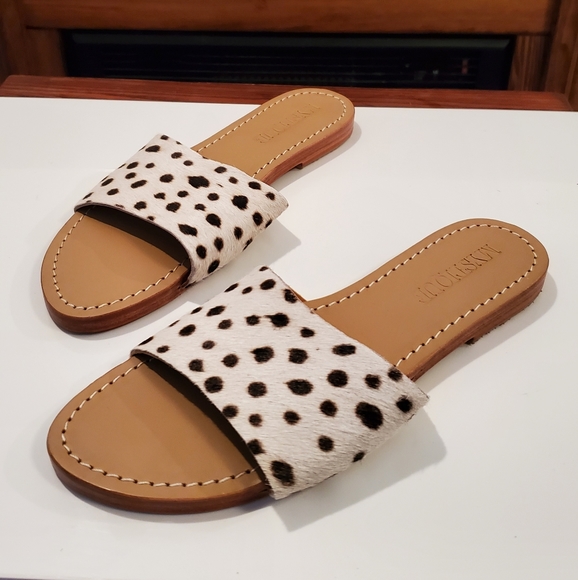 Mystique Boutique Shoes - 🗯Anthropologie Mystique Pony Hair Sandals